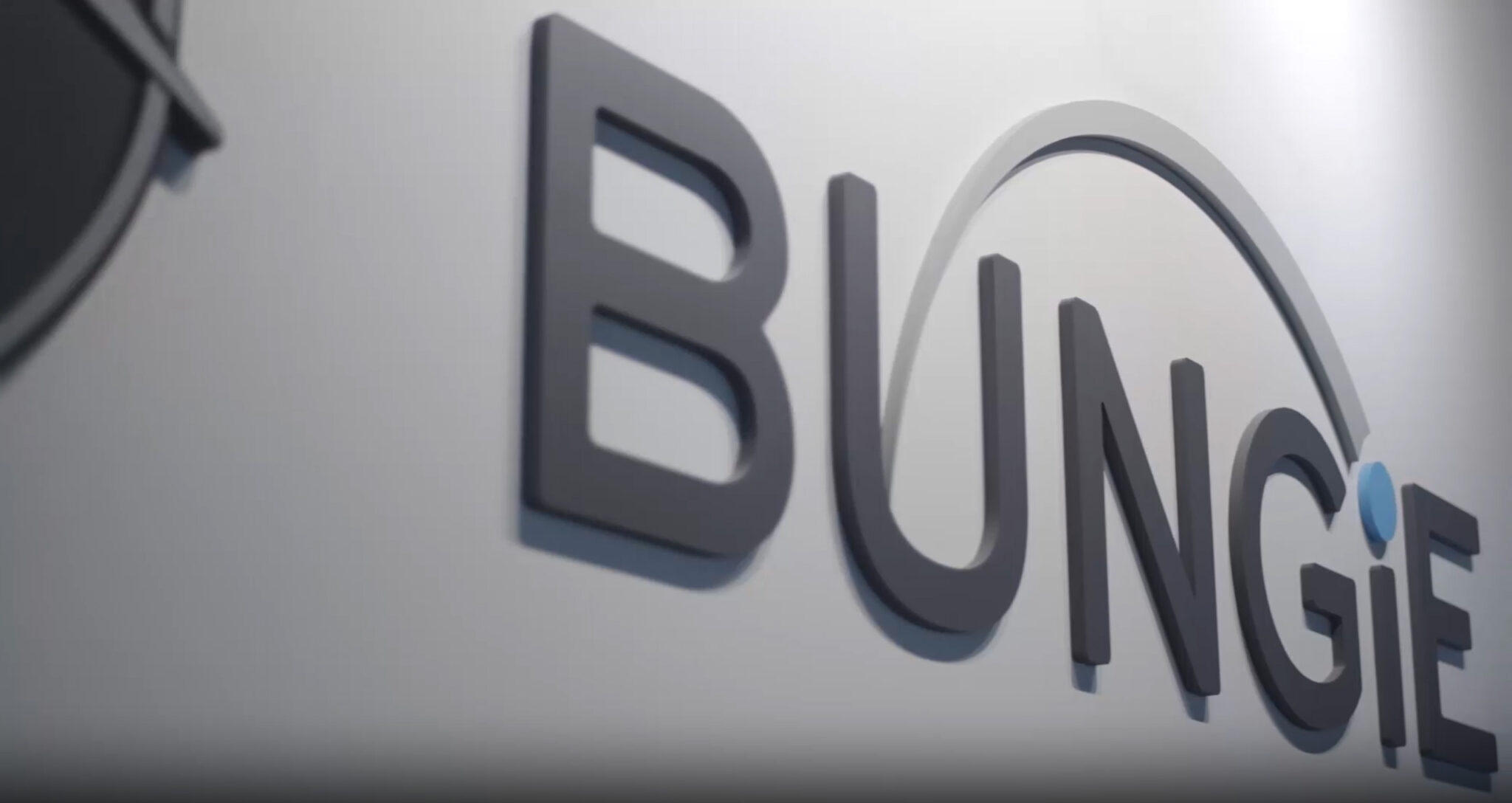 Bungie Reveals It Has 1,350 Employees PostLayoffs, Is Getting Help